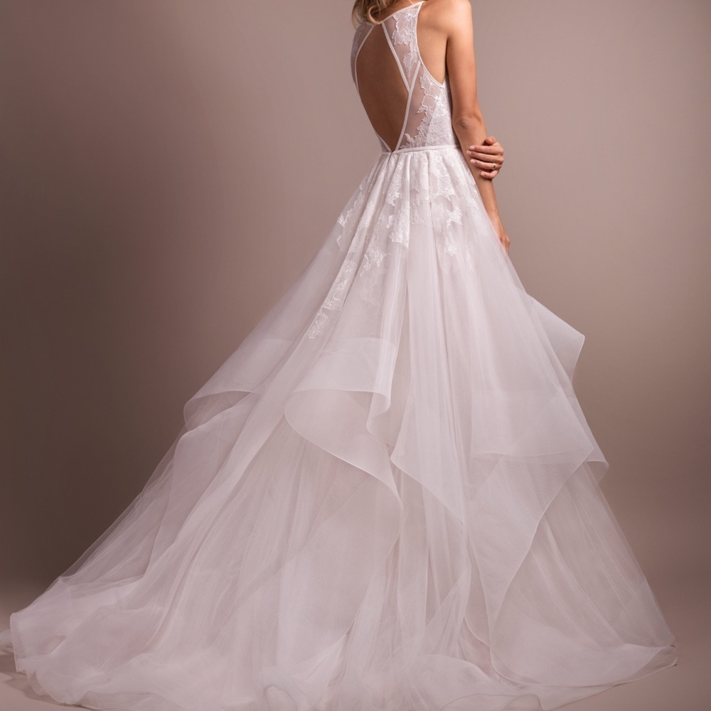 Hayley Paige Lilith Wedding Gown
